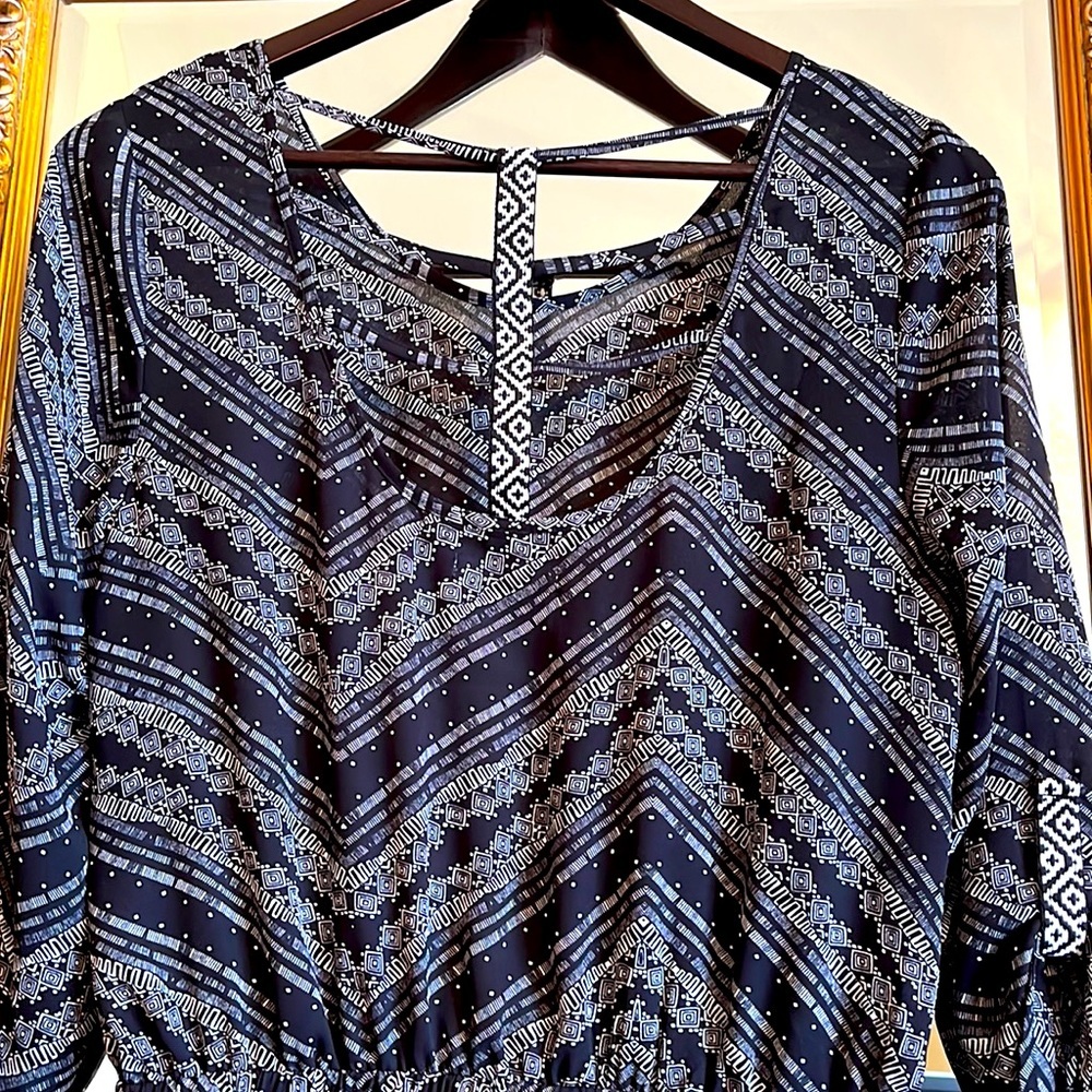 NWOT MAURICES LIGHT WEIGHT WRINKLE FREE FABRIC 3/4 SLEEVE SUMMER TOP SMALL - Picture 5 of 9